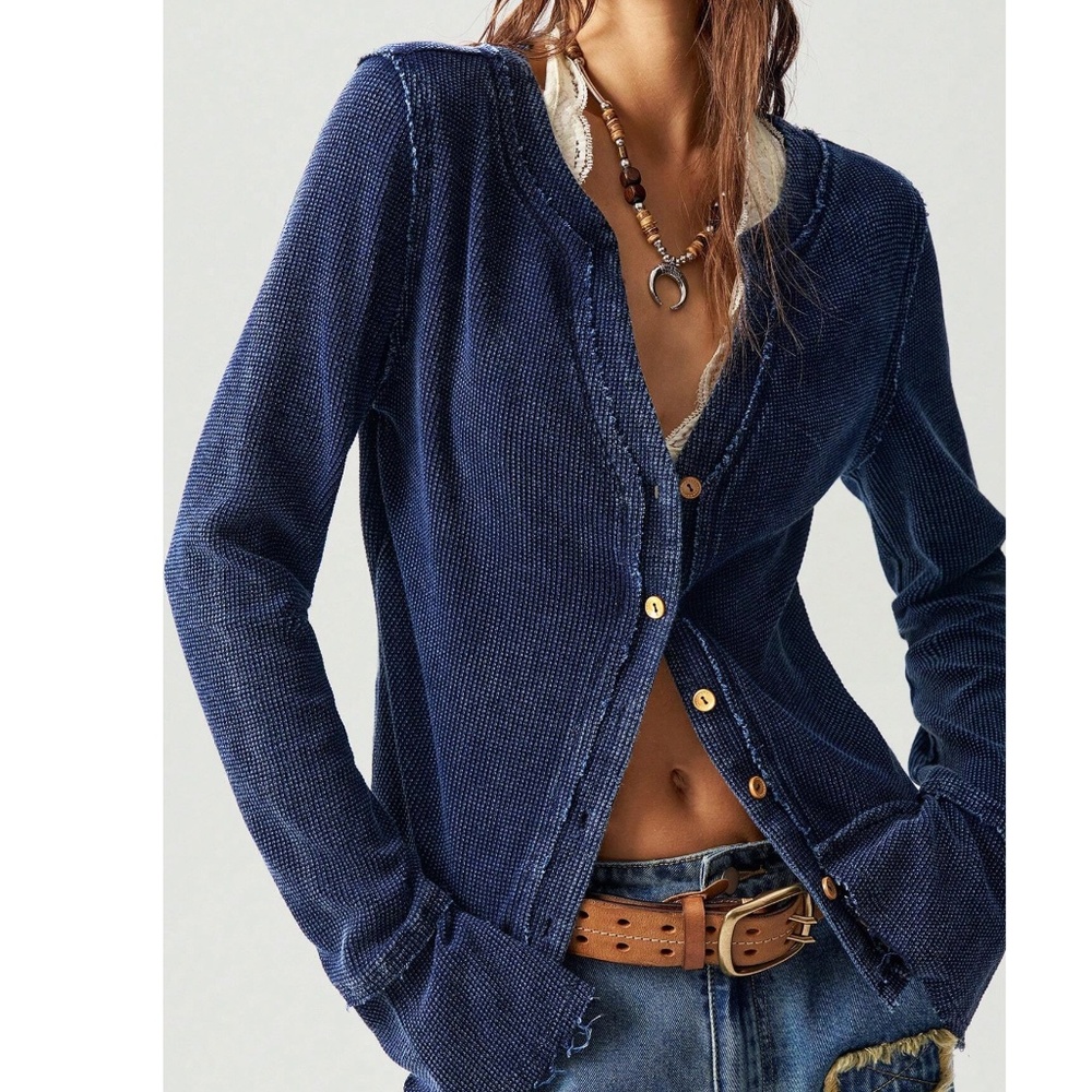 Solid Button Down Flared Raw Stitch Long Sleeve T… - image 3